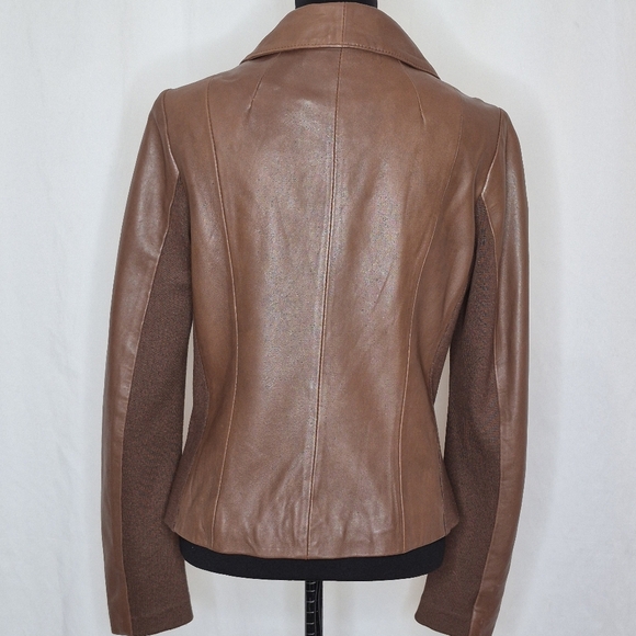 Tahari Women's Brown Lambskin Leather and Knit Zip-Front Cropped Jacket - Size M - Picture 4 of 13